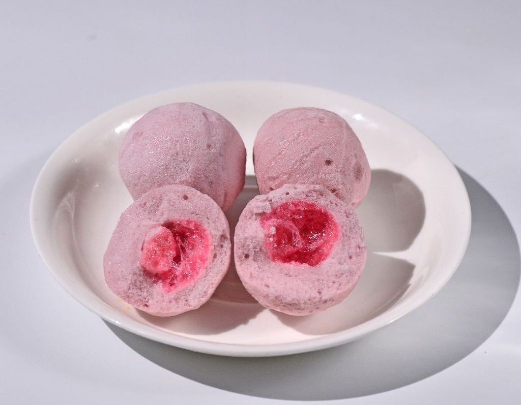 Strawberry Earth Gummies Crunchy Candy Snack